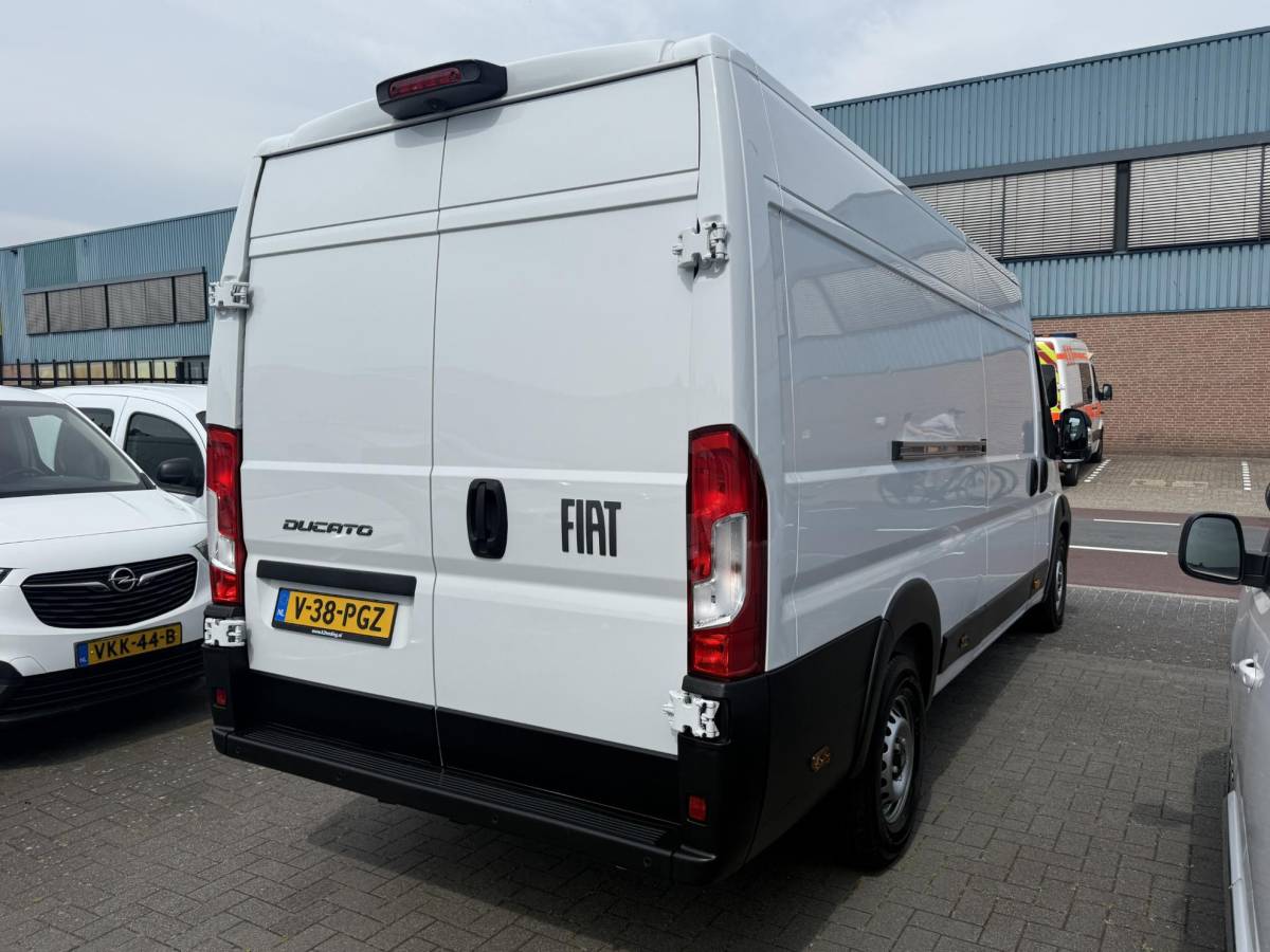 Fiat Ducato Fiat Ducato 2.2 MultiJet 180 S&S L4H2 3.5t Heavy AUTOMAAT CAMERA ***BPM VRIJ***