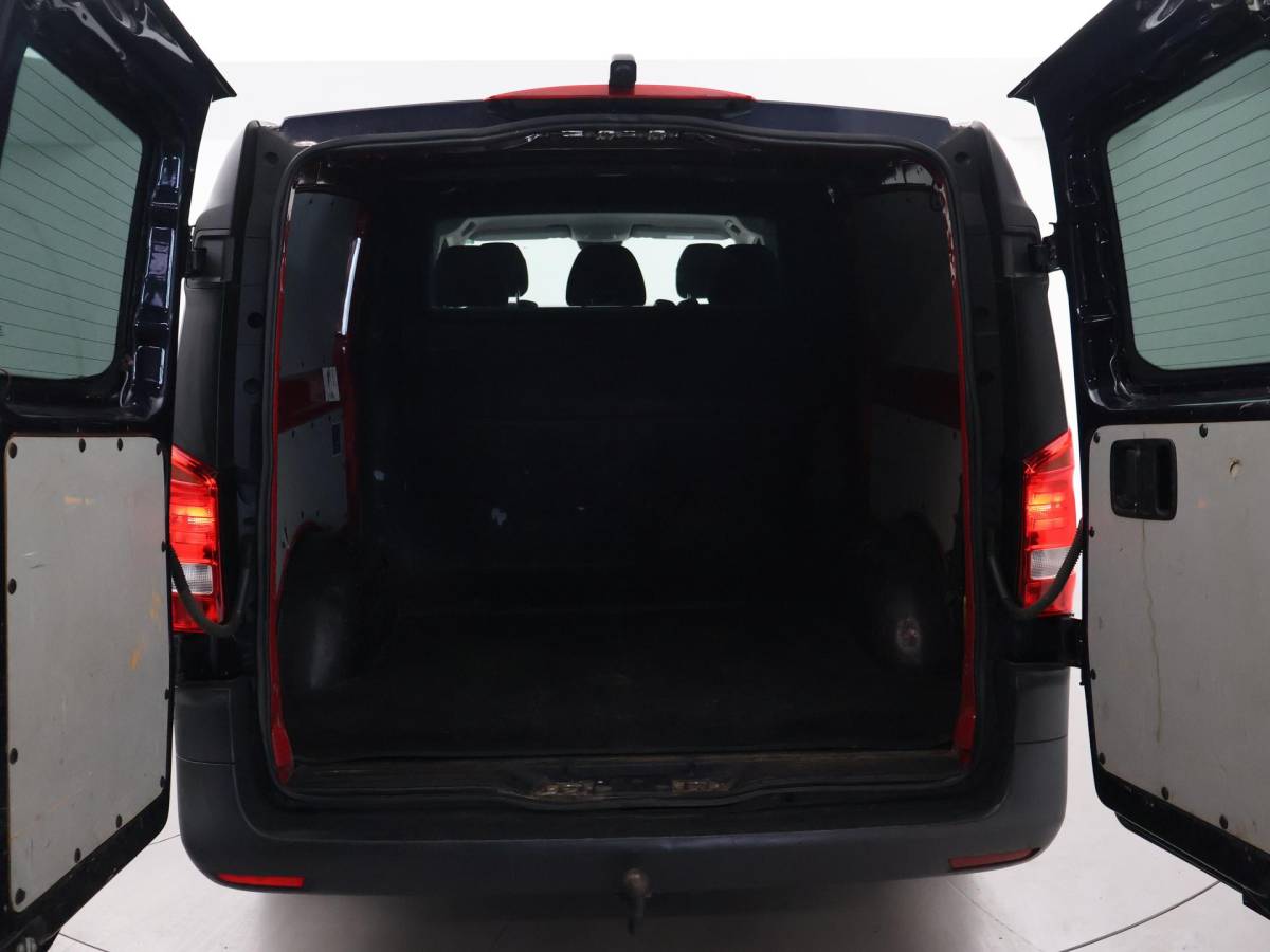 Mercedes-Benz Vito Mercedes-Benz Vito 116 CDI 163 PK AUT. DUBBEL CABINE EXTRA LANG + 18 INCH LMV | TREKHAAK | CAMERA
