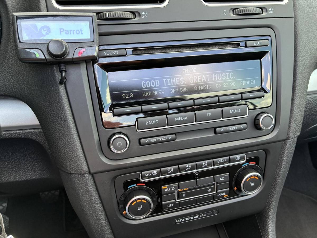Volkswagen Golf Volkswagen Golf 1.2 TSI Limited | CLIMA | STOELVERWARMING | 157000 KM!!!