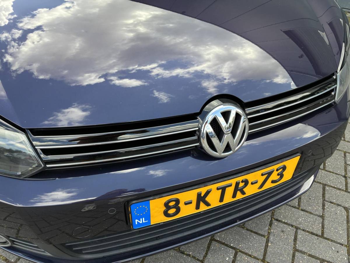 Volkswagen Golf Volkswagen Golf 1.2 TSI Limited | CLIMA | STOELVERWARMING | 157000 KM!!!