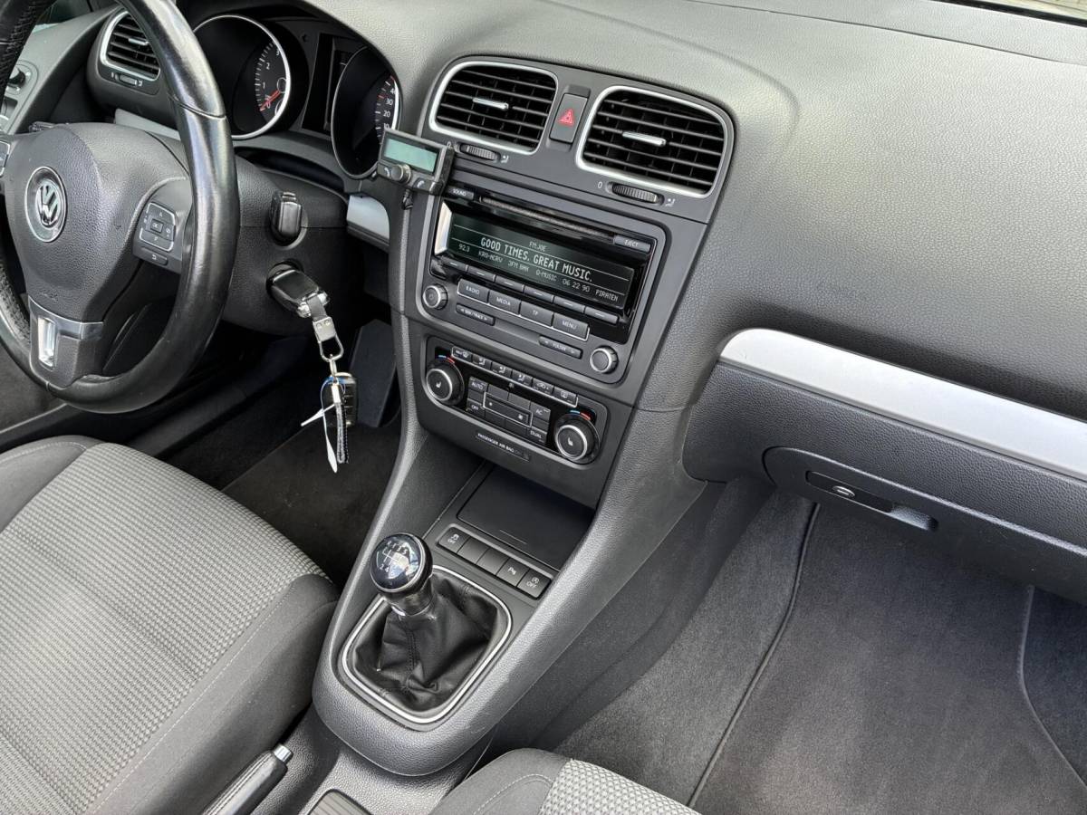 Volkswagen Golf Volkswagen Golf 1.2 TSI Limited | CLIMA | STOELVERWARMING | 157000 KM!!!
