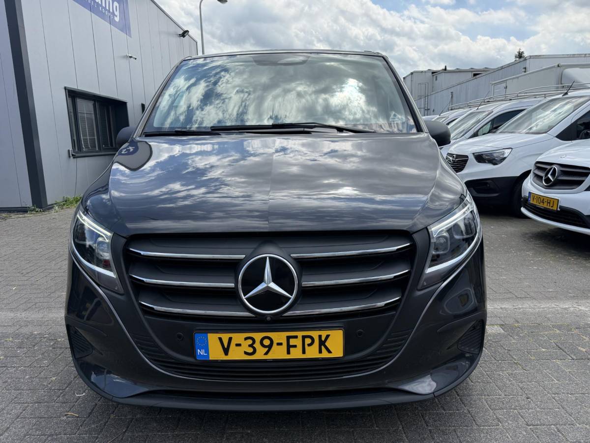 Mercedes-Benz Vito Mercedes-Benz Vito 119 CDI L3 Select AIRMATIC APPLE CARPLAY FULL LED 2500KG Trekhaak