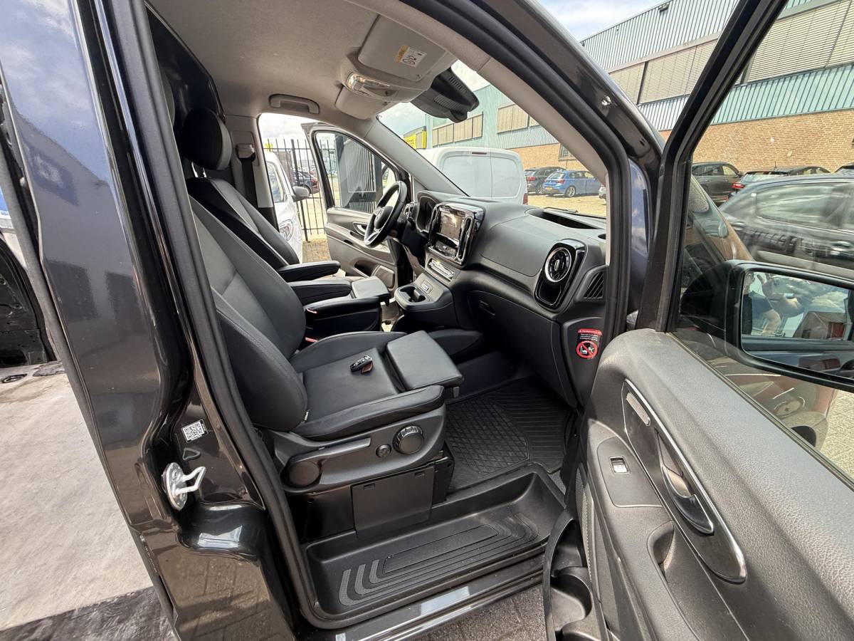 Mercedes-Benz Vito Mercedes-Benz Vito 119 CDI L3 Select AIRMATIC APPLE CARPLAY FULL LED 2500KG Trekhaak