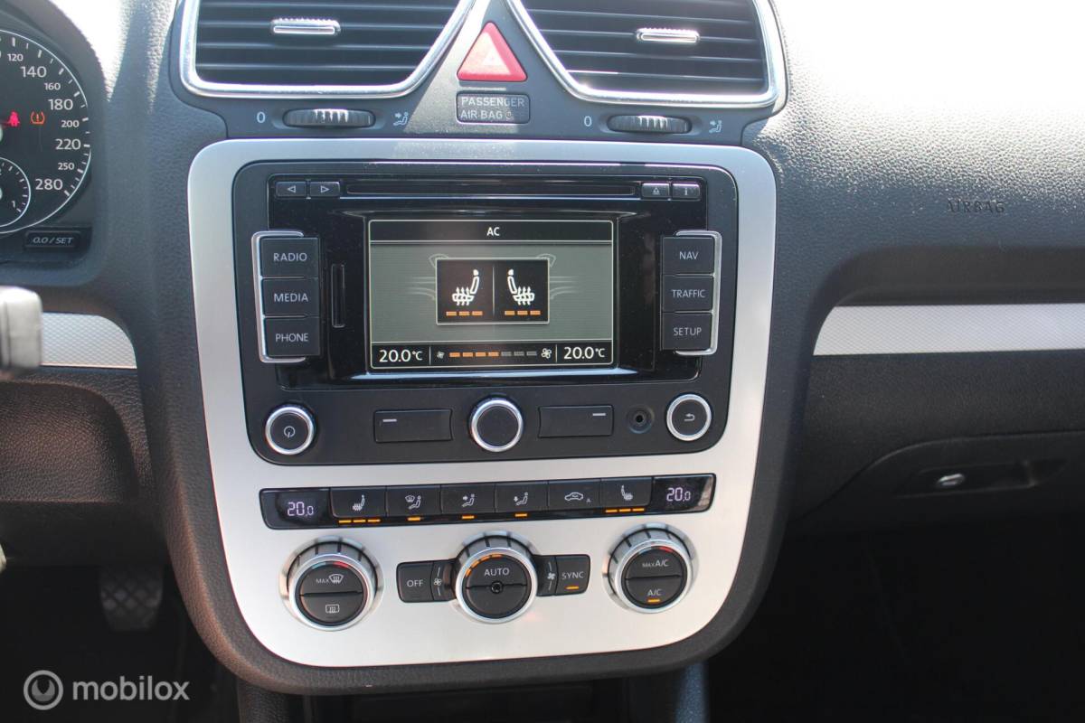 Volkswagen Scirocco Volkswagen Scirocco 1.4 TSI Xenon/18Inch/Winterpakket/Navi/PDC