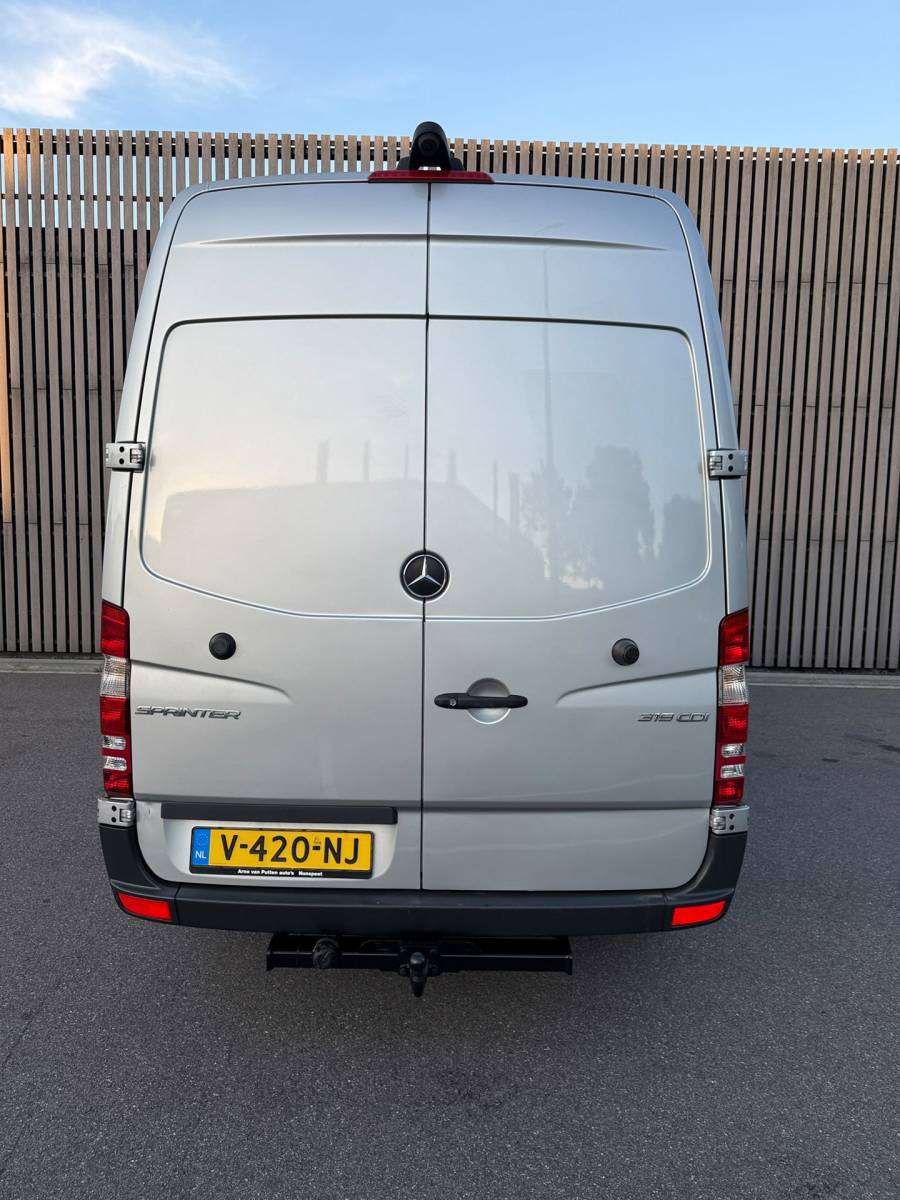 Mercedes-Benz Sprinter Mercedes-Benz Sprinter 319 CDI 3.0 V6 /L2H2 /Camera /Airco /Cruise /Automaat
