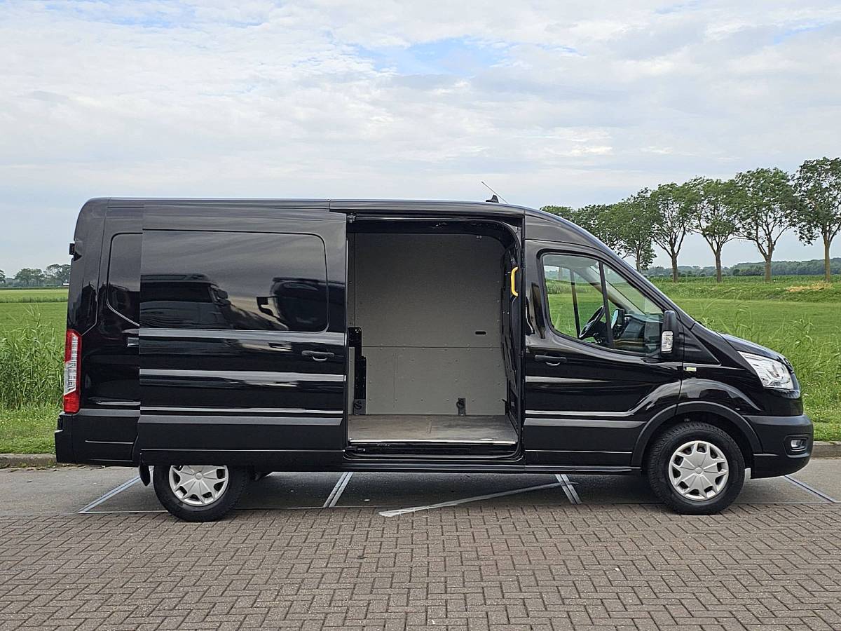 Ford Transit FORD TRANSIT 2.0 l3h2 navi airco