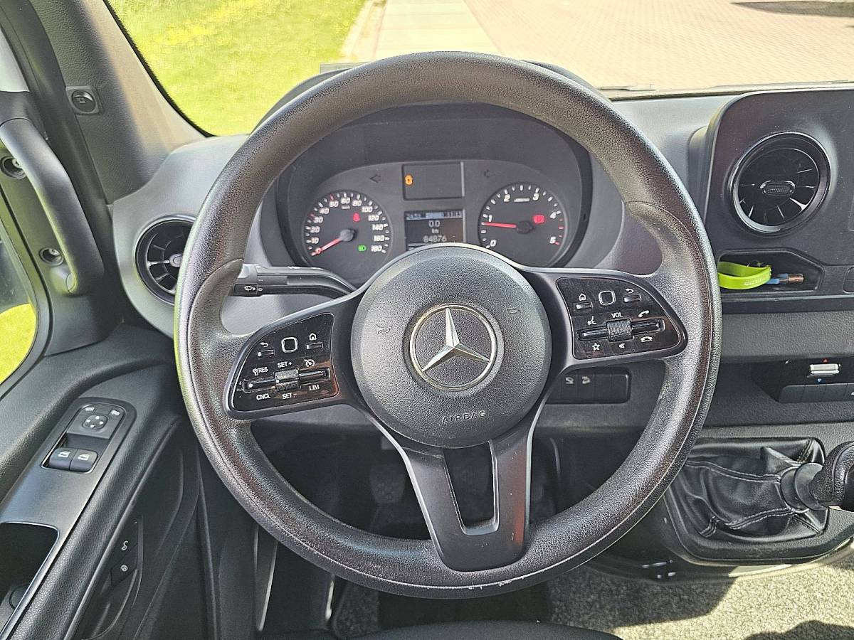 Mercedes-Benz Sprinter MERCEDES-BENZ SPRINTER 516 cdi 4×4 allrad l2h2