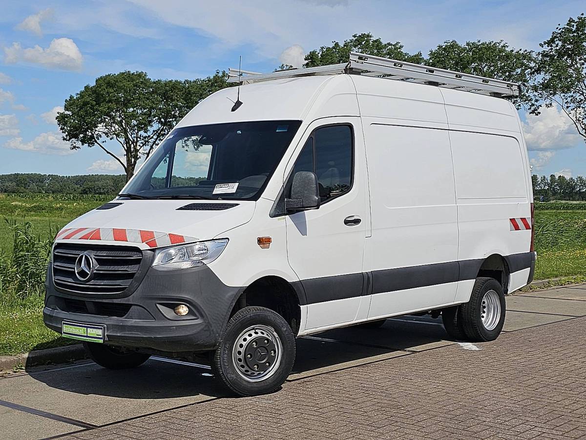 Mercedes-Benz Sprinter MERCEDES-BENZ SPRINTER 516 cdi 4×4 allrad l2h2
