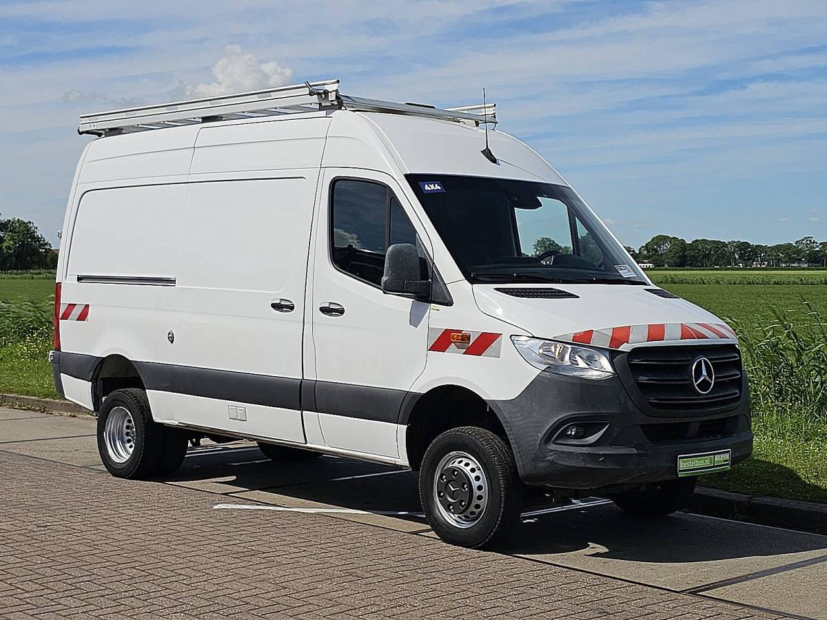 Mercedes-Benz Sprinter MERCEDES-BENZ SPRINTER 516 cdi 4×4 allrad l2h2