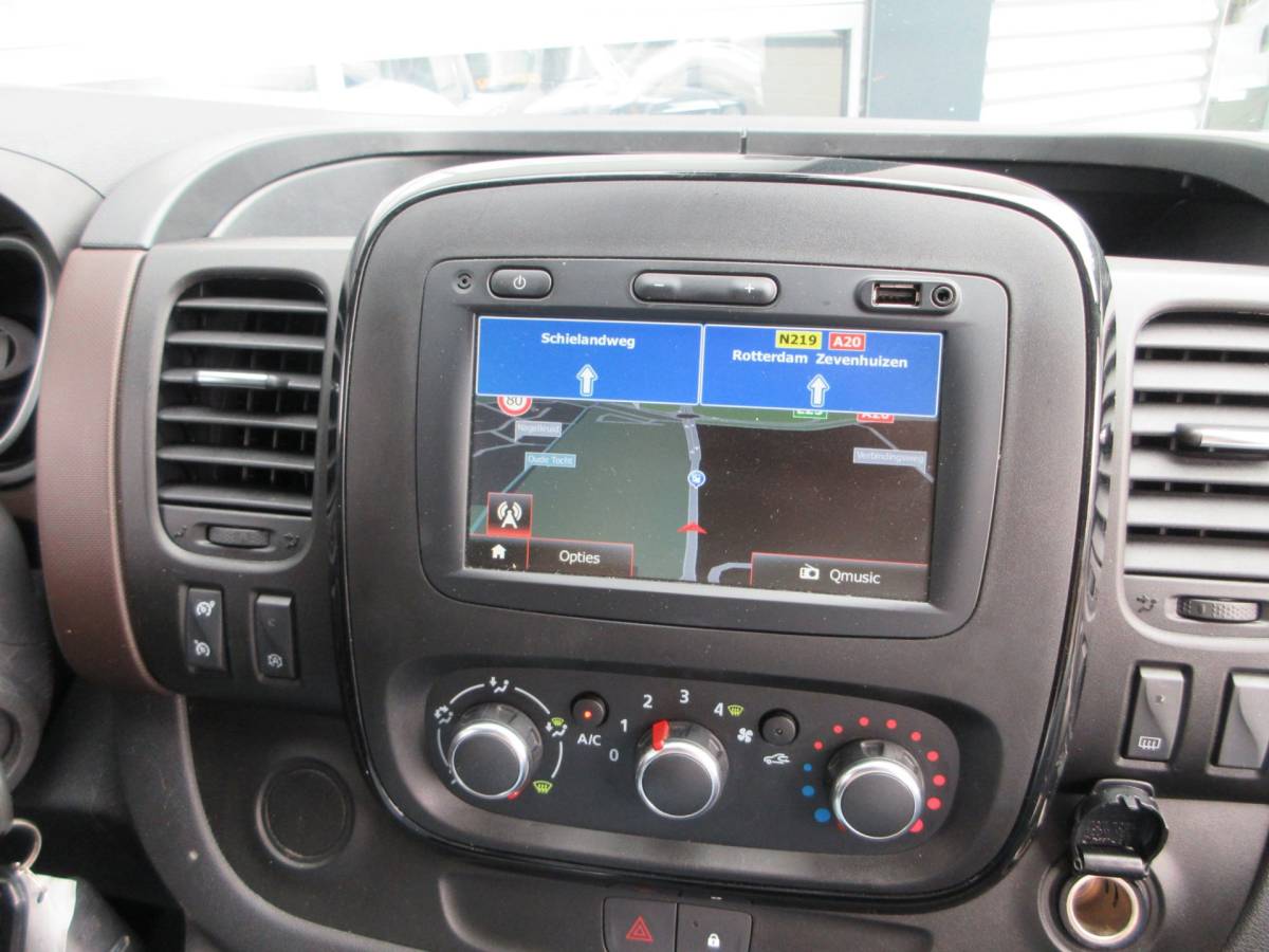 Fiat Talento Fiat Talento 2.0 MultiJet L2, Automaat, 146pk, Airco, Camera, 3-Zits, Trekhaak.