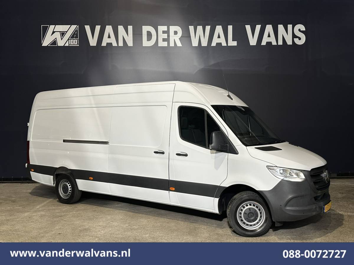 Mercedes-Benz Sprinter Mercedes-Benz Sprinter 317 CDI 170pk L3H2 Euro6 Airco | Camera | Apple Carplay | Cruisecontrol Android Auto, Stoelverwarming, 270gr. Achterdeuren, Parkeersensoren, Bijrijdersbank