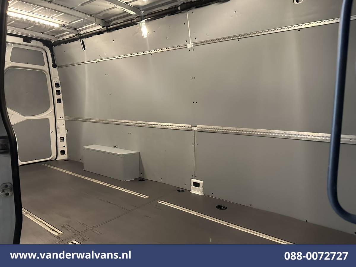 Mercedes-Benz Sprinter Mercedes-Benz Sprinter 317 CDI 170pk L3H2 Euro6 Airco | Camera | Apple Carplay | Cruisecontrol Android Auto, Stoelverwarming, 270gr. Achterdeuren, Parkeersensoren, Bijrijdersbank