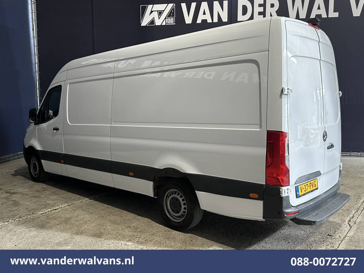 Mercedes-Benz Sprinter Mercedes-Benz Sprinter 317 CDI 170pk L3H2 Euro6 Airco | Camera | Apple Carplay | Cruisecontrol Android Auto, Stoelverwarming, 270gr. Achterdeuren, Parkeersensoren, Bijrijdersbank