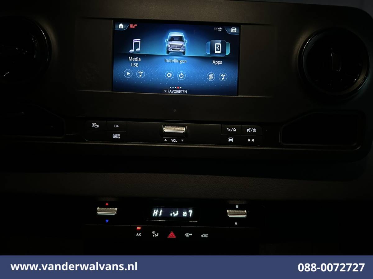 Mercedes-Benz Sprinter Mercedes-Benz Sprinter 317 CDI 170pk L3H2 Euro6 Airco | Camera | Apple Carplay | Cruisecontrol Android Auto, Stoelverwarming, 270gr. Achterdeuren, Parkeersensoren, Bijrijdersbank