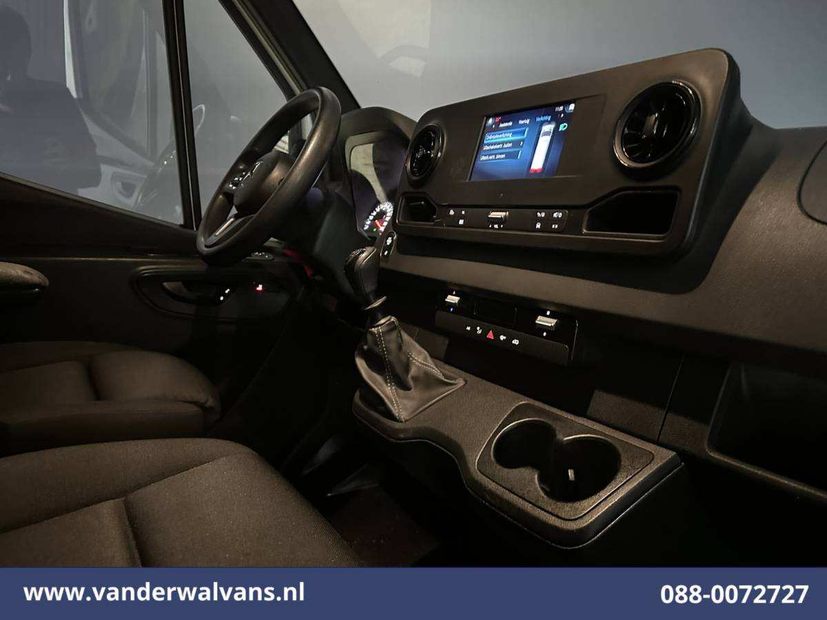 Mercedes-Benz Sprinter Mercedes-Benz Sprinter 317 CDI 170pk L3H2 Euro6 Airco | Camera | Apple Carplay | Cruisecontrol Android Auto, Stoelverwarming, 270gr. Achterdeuren, Parkeersensoren, Bijrijdersbank