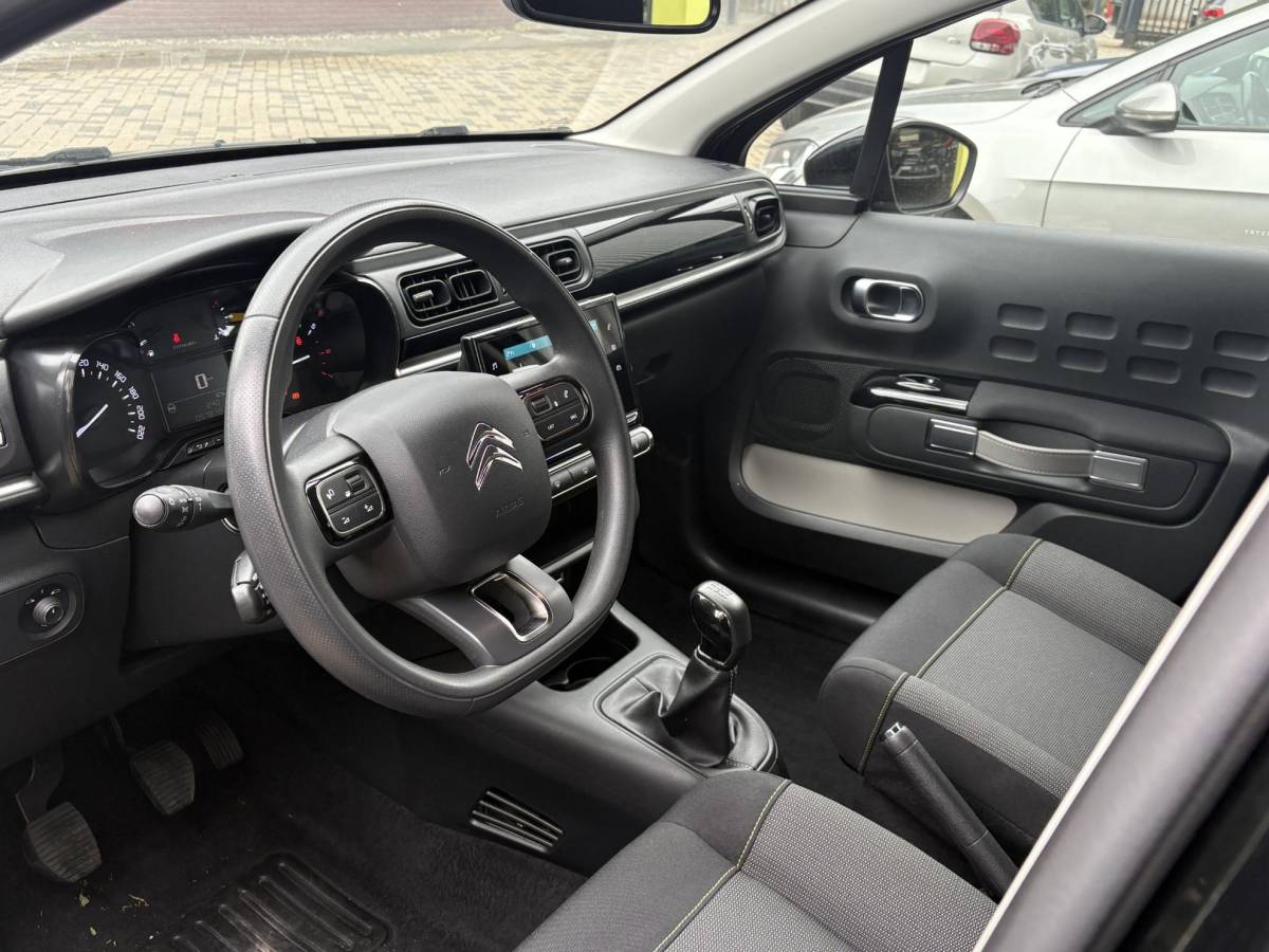 Citroën C3 Citroen C3 1.2 PureTech Feel Climate, Navigatie, Parkeersensoren, LED