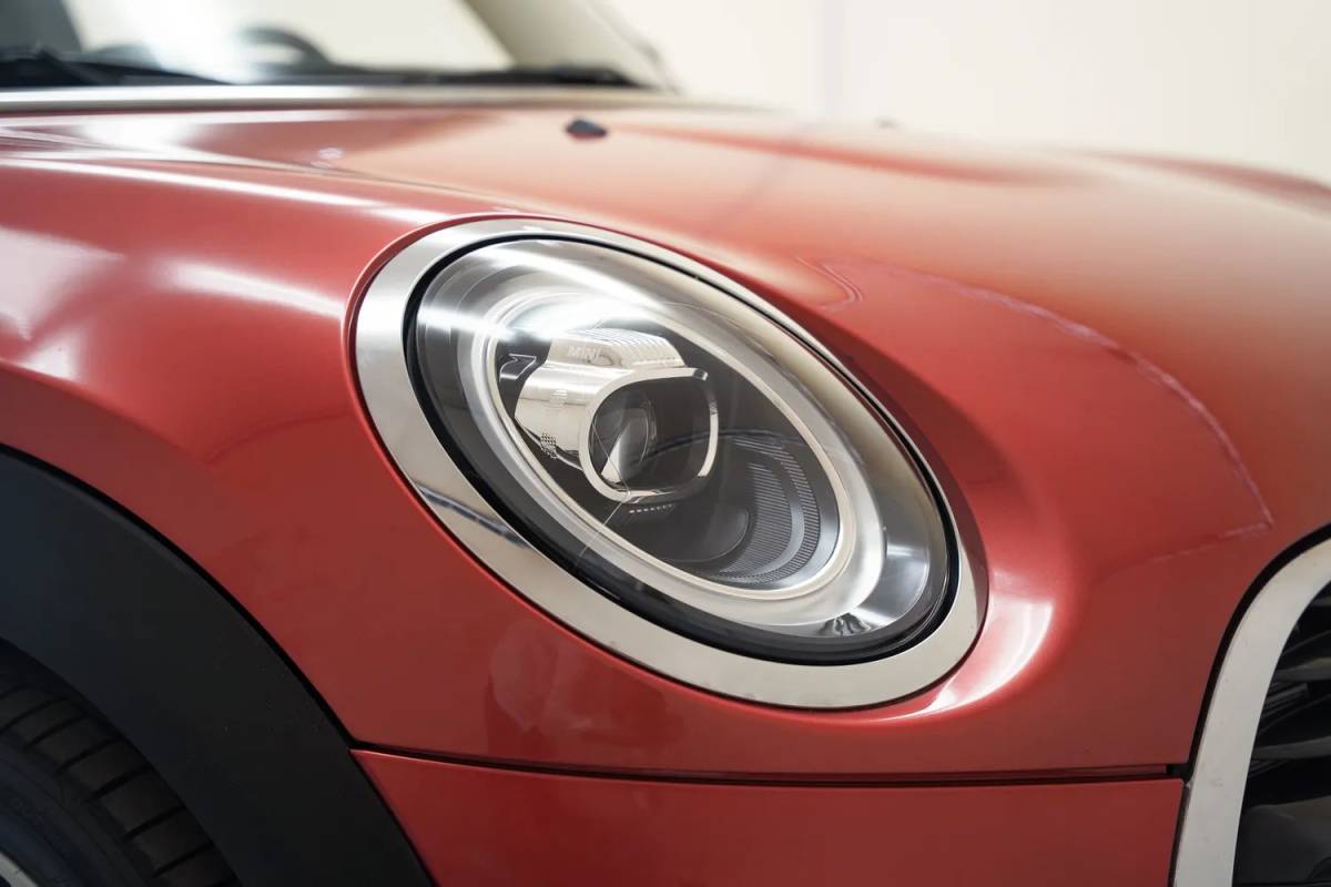 MINI Cooper Mini Cooper 1.5 Cooper Summer Red Edition Aut. [ Panorama LED Head-up Leder ]