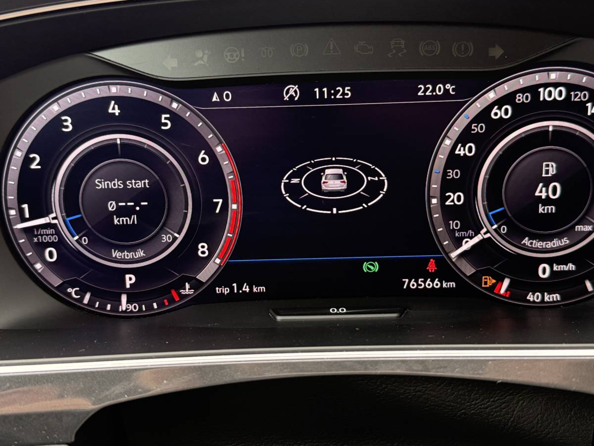 Volkswagen Tiguan Volkswagen Tiguan BWJ 2017 1.4 TSI 150 PK ACT Highline AUTOMAAT | FULL LED | ADAPTIVE CRUISE | HEAD-UP DISPLAY | CAMERA | ADAPTIVE CRUISE | CARPLAY VOORBEREID | DAB+ | NAVI | CLIMA | CRUISE | LMV | PDC