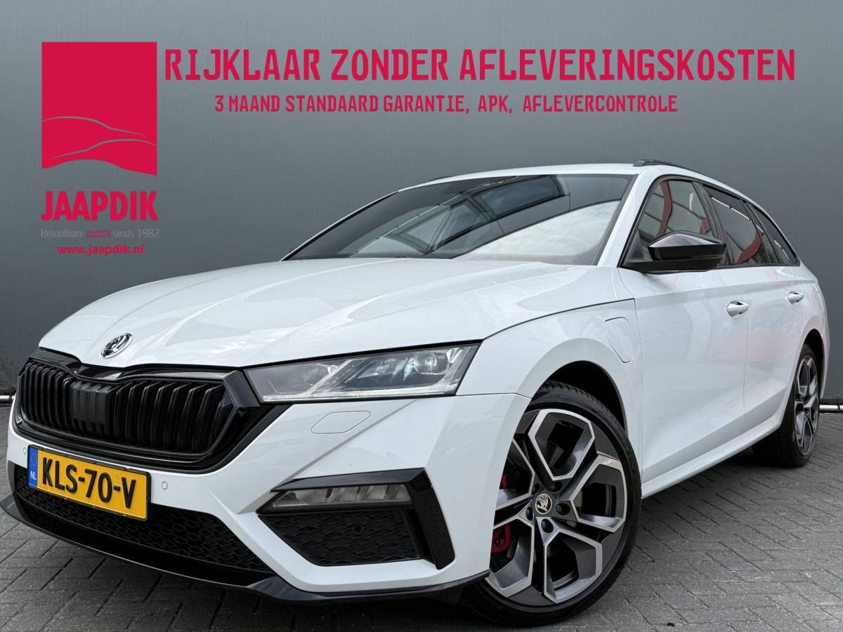 Škoda Octavia ŠKODA Octavia Combi BWJ 2023 1.4 TSI iV PHEV 225PK  Sportline Business FULL LED | HALF LEDER | ELEKTR. STOELEN | KEYLESS | ADAPTIVE CRUISE | STOELVERW. | ELEKTR. ACHTERKLEP | CARPLAY + ANDROID | NAVI | CLIMA | CRUISE | LMV | PDC