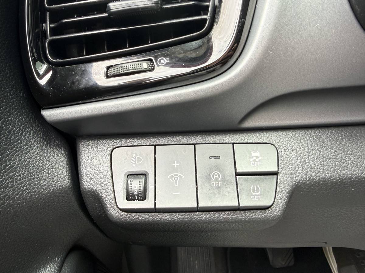 Kia Stonic Kia Stonic BWJ 2021 1.0 T-GDi MHEV 100 PK  DynamicPlusLine FULL LED | CAMERA | KEYLESS | LANE ASSIST | CARPLAY + ANDROID | NAVI | CLIMA | CRUISE | LMV | PDC