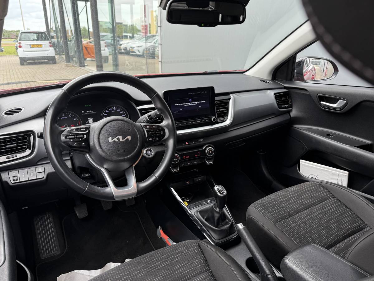 Kia Stonic Kia Stonic BWJ 2021 1.0 T-GDi MHEV 100 PK  DynamicPlusLine FULL LED | CAMERA | KEYLESS | LANE ASSIST | CARPLAY + ANDROID | NAVI | CLIMA | CRUISE | LMV | PDC