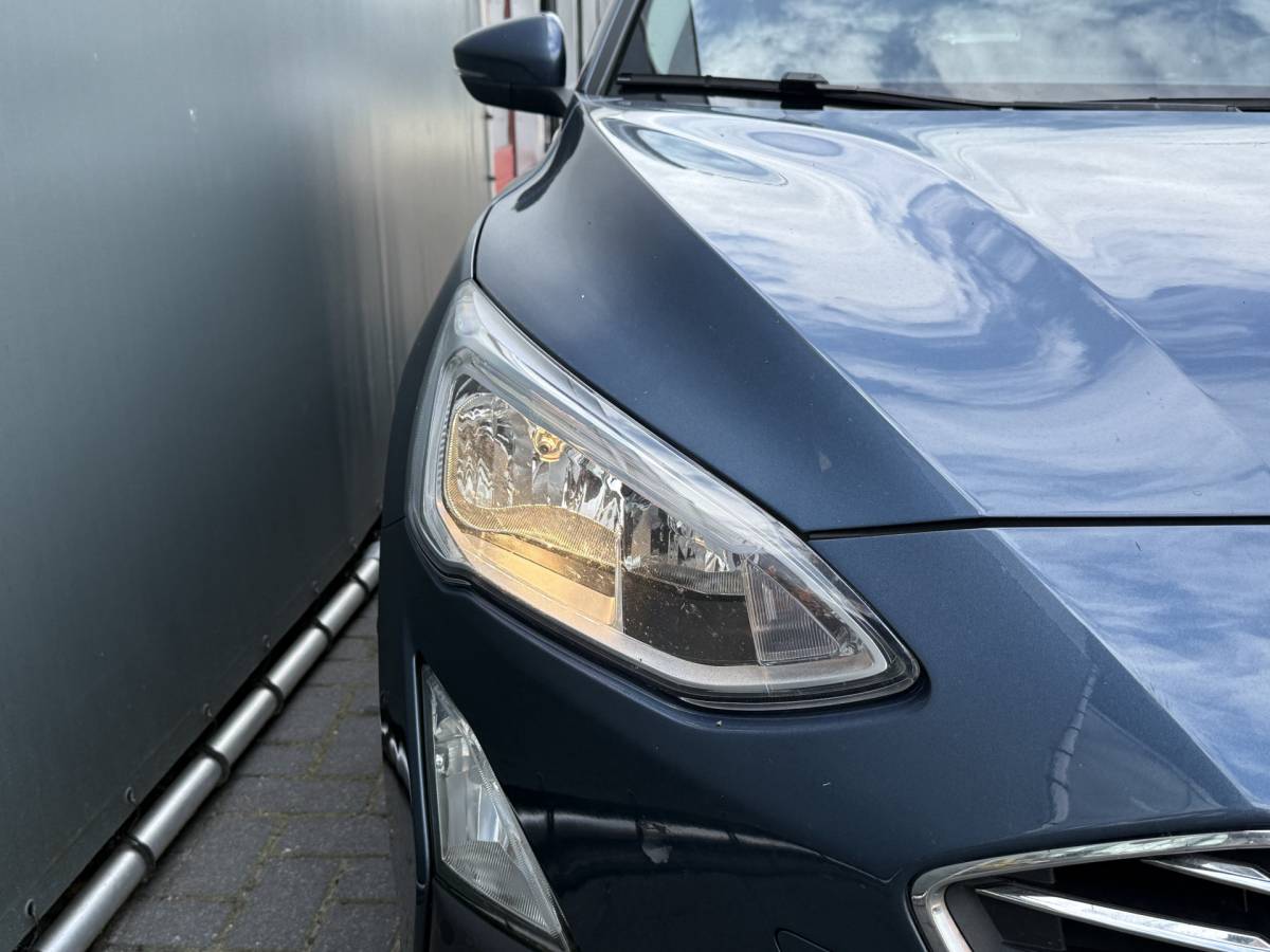 Ford Focus Ford Focus Wagon BWJ 2019 1.5 EcoBlue 120 PK  Titanium Business TREKHAAK | FULL LED | HEAD-UP DISPLAY | KEYLESS | STOEL + STUURVERW. | CARPLAY + ANDROID | NAVI | CLIMA | CRUISE | LMV | PDC