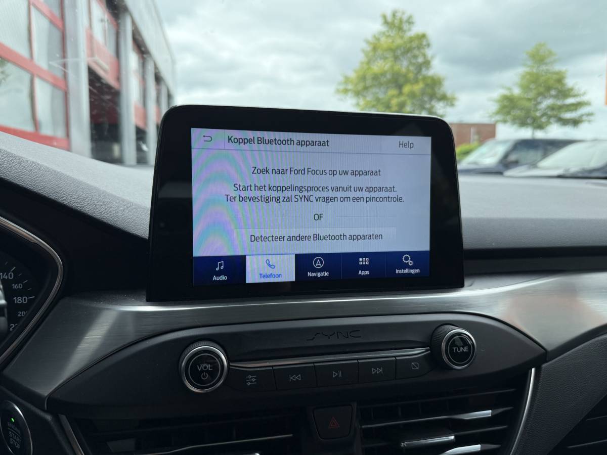 Ford Focus Ford Focus Wagon BWJ 2019 1.5 EcoBlue 120 PK  Titanium Business TREKHAAK | FULL LED | HEAD-UP DISPLAY | KEYLESS | STOEL + STUURVERW. | CARPLAY + ANDROID | NAVI | CLIMA | CRUISE | LMV | PDC