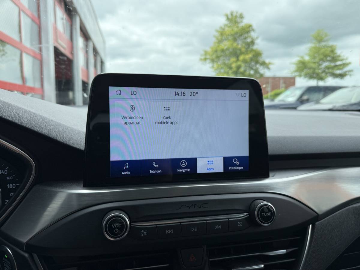 Ford Focus Ford Focus Wagon BWJ 2019 1.5 EcoBlue 120 PK  Titanium Business TREKHAAK | FULL LED | HEAD-UP DISPLAY | KEYLESS | STOEL + STUURVERW. | CARPLAY + ANDROID | NAVI | CLIMA | CRUISE | LMV | PDC