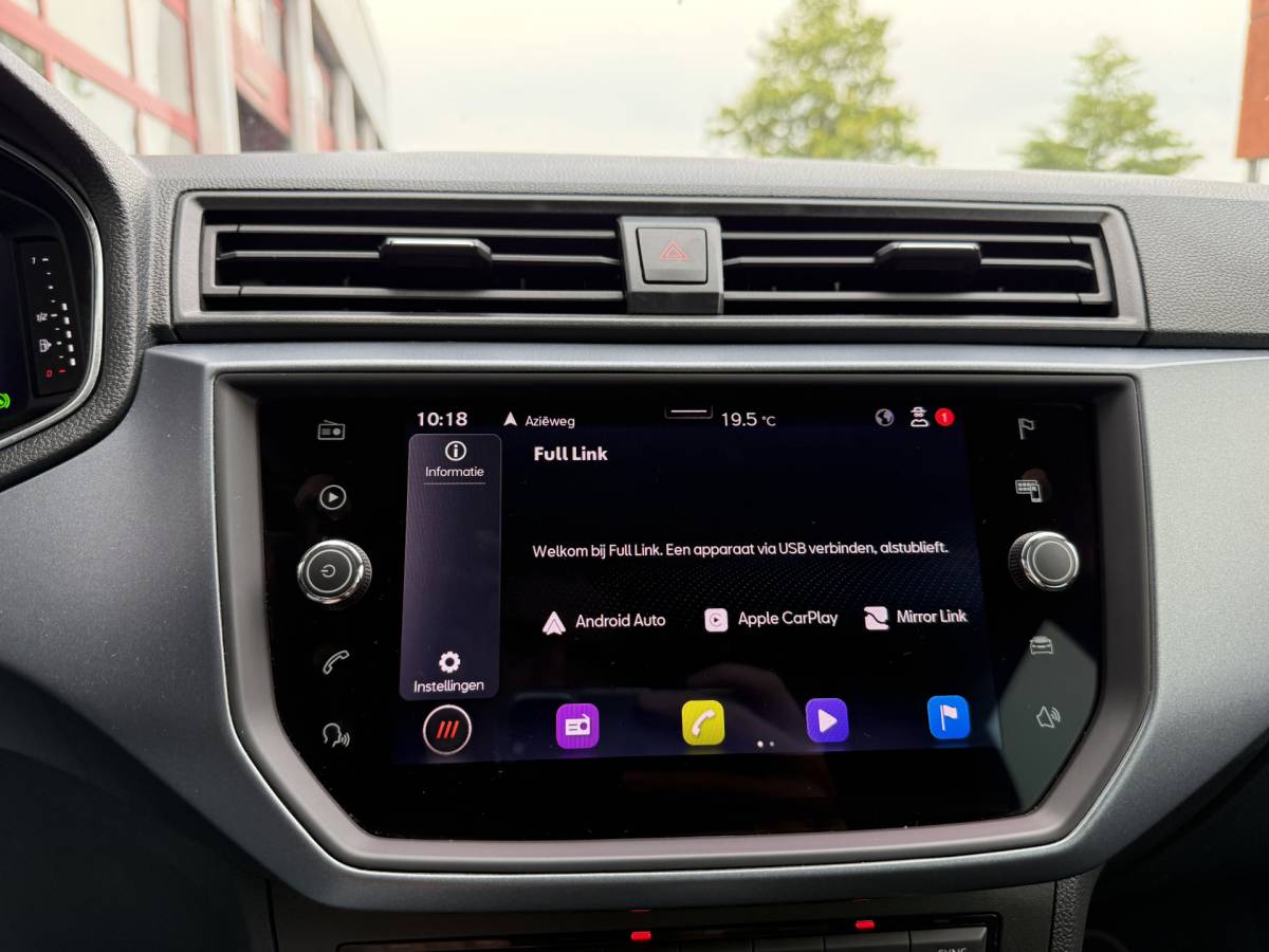 SEAT Arona SEAT Arona BWJ 2021 1.0 TSI 111 PK Style Business Intense Plus AUTOMAAT | TREKHAAK | FULL LED | STOELVER. | ADAPTIVE CRUISE | DAB+ | CAMERA | DODE HOEK | CARPLAY + ANDROID | NAVI | CLIMA | CRUISE | LMV | PDC