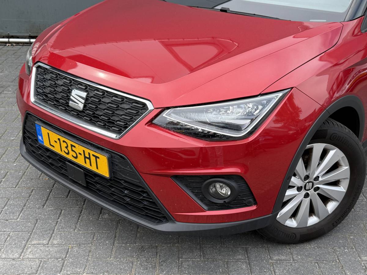 SEAT Arona SEAT Arona BWJ 2021 1.0 TSI 111 PK Style Business Intense Plus AUTOMAAT | TREKHAAK | FULL LED | STOELVER. | ADAPTIVE CRUISE | DAB+ | CAMERA | DODE HOEK | CARPLAY + ANDROID | NAVI | CLIMA | CRUISE | LMV | PDC