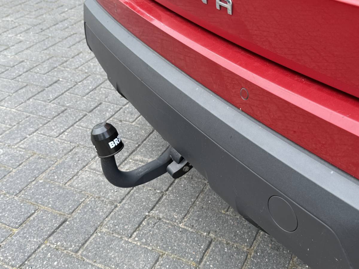 SEAT Arona SEAT Arona BWJ 2021 1.0 TSI 111 PK Style Business Intense Plus AUTOMAAT | TREKHAAK | FULL LED | STOELVER. | ADAPTIVE CRUISE | DAB+ | CAMERA | DODE HOEK | CARPLAY + ANDROID | NAVI | CLIMA | CRUISE | LMV | PDC