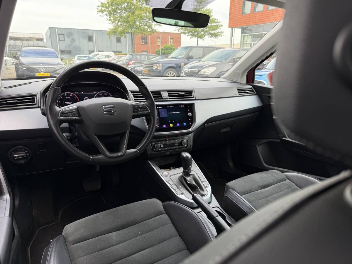 SEAT Arona SEAT Arona BWJ 2021 1.0 TSI 111 PK Style Business Intense Plus AUTOMAAT | TREKHAAK | FULL LED | STOELVER. | ADAPTIVE CRUISE | DAB+ | CAMERA | DODE HOEK | CARPLAY + ANDROID | NAVI | CLIMA | CRUISE | LMV | PDC