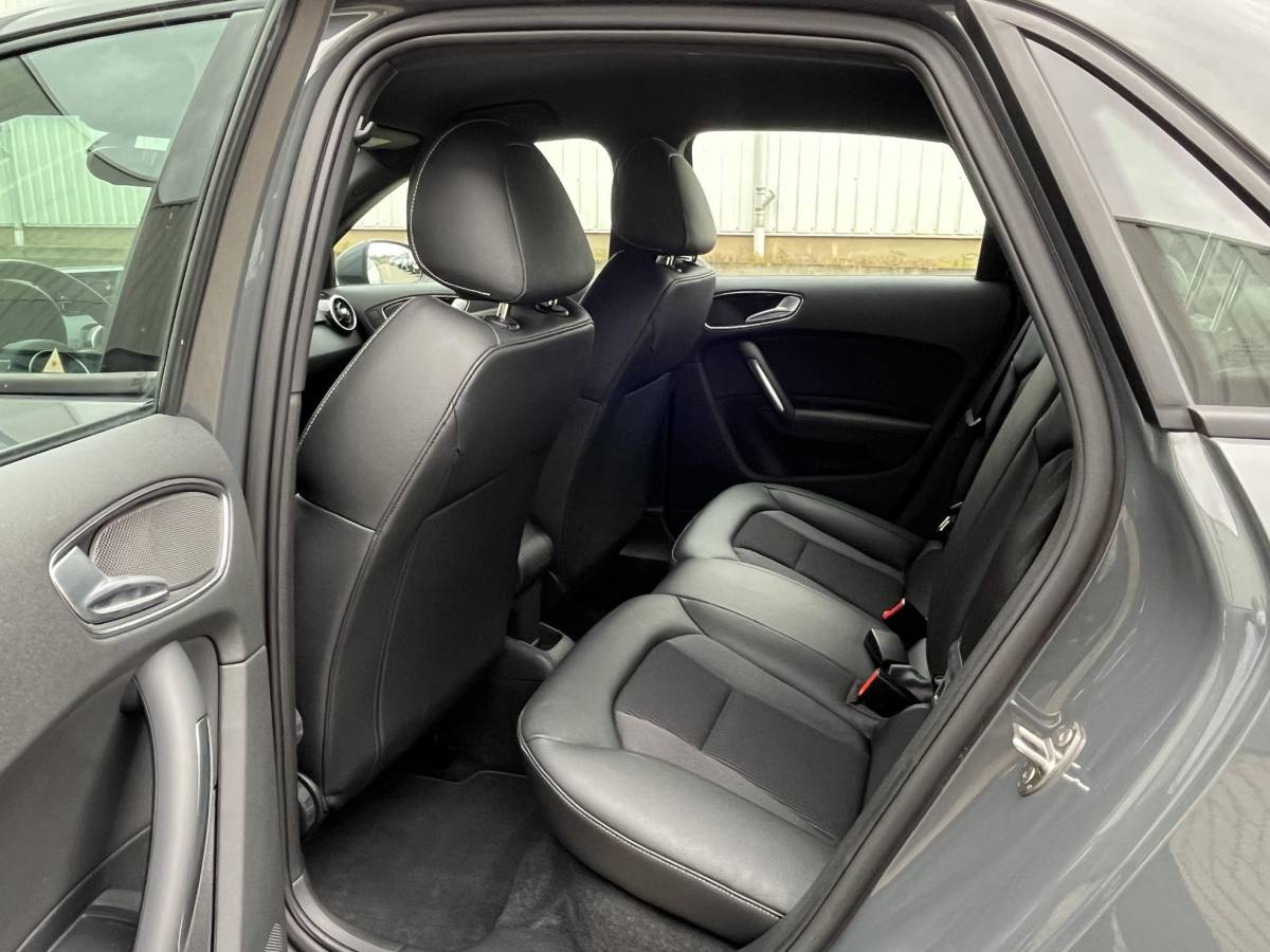 Audi A1 Sportback Audi A1 Sportback 1.0 TFSI Advance Sport S-Line | NL Auto/1e Eig./Navi/Airco/Cruise/17″/PDC V+A