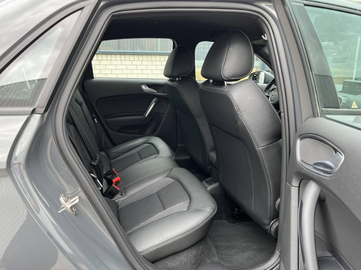 Audi A1 Sportback Audi A1 Sportback 1.0 TFSI Advance Sport S-Line | NL Auto/1e Eig./Navi/Airco/Cruise/17″/PDC V+A