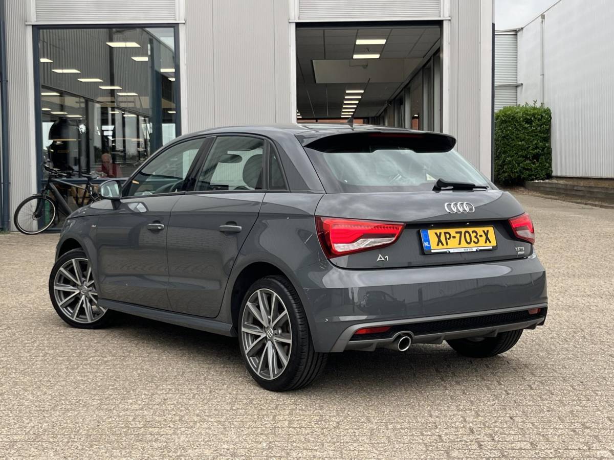 Audi A1 Sportback Audi A1 Sportback 1.0 TFSI Advance Sport S-Line | NL Auto/1e Eig./Navi/Airco/Cruise/17″/PDC V+A