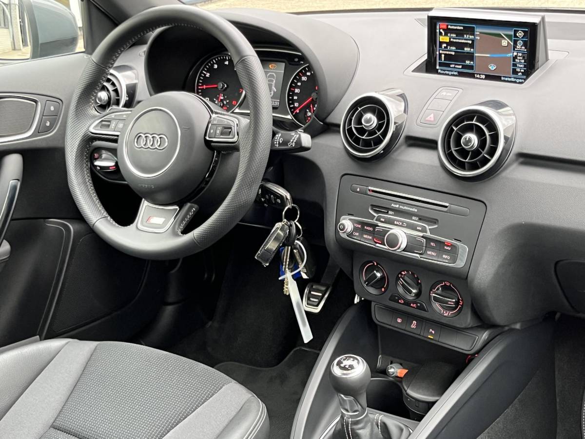 Audi A1 Sportback Audi A1 Sportback 1.0 TFSI Advance Sport S-Line | NL Auto/1e Eig./Navi/Airco/Cruise/17″/PDC V+A