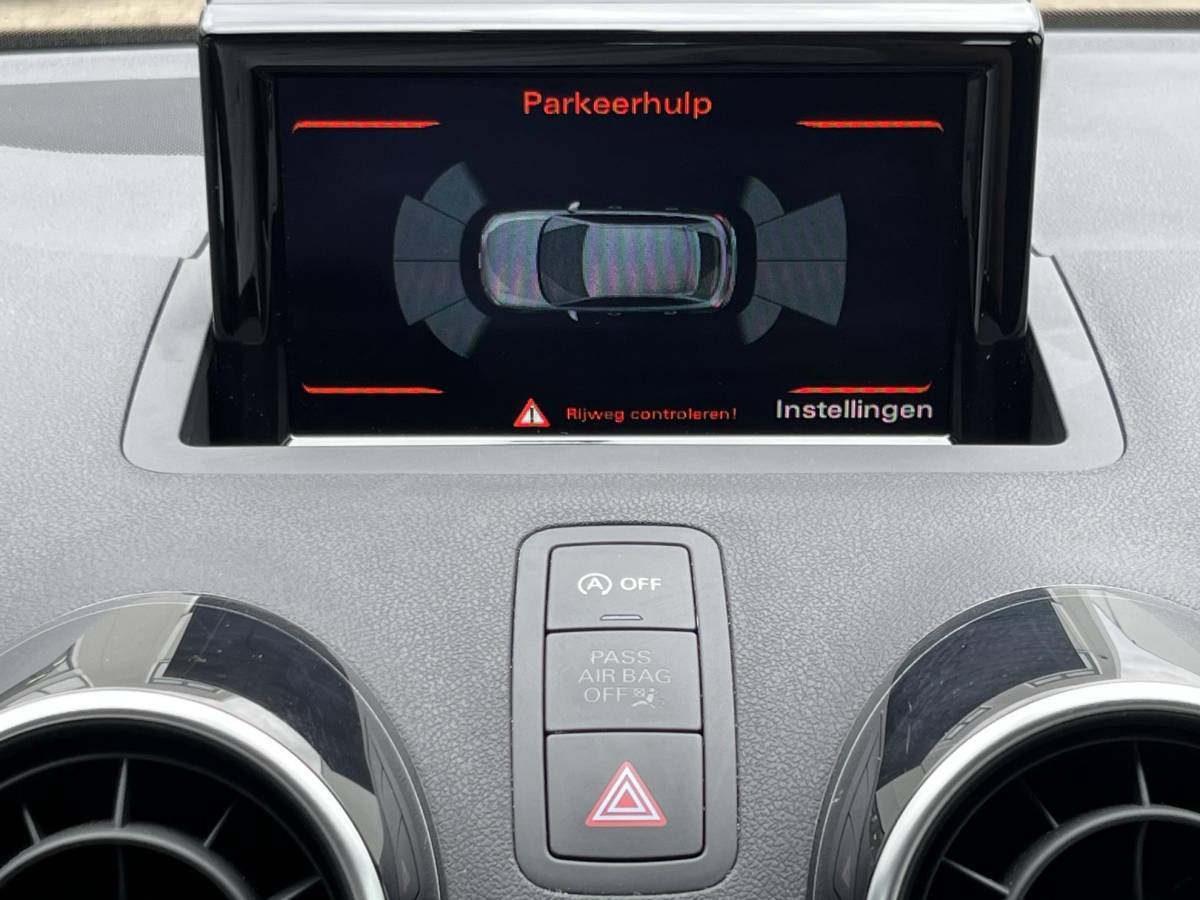Audi A1 Sportback Audi A1 Sportback 1.0 TFSI Advance Sport S-Line | NL Auto/1e Eig./Navi/Airco/Cruise/17″/PDC V+A