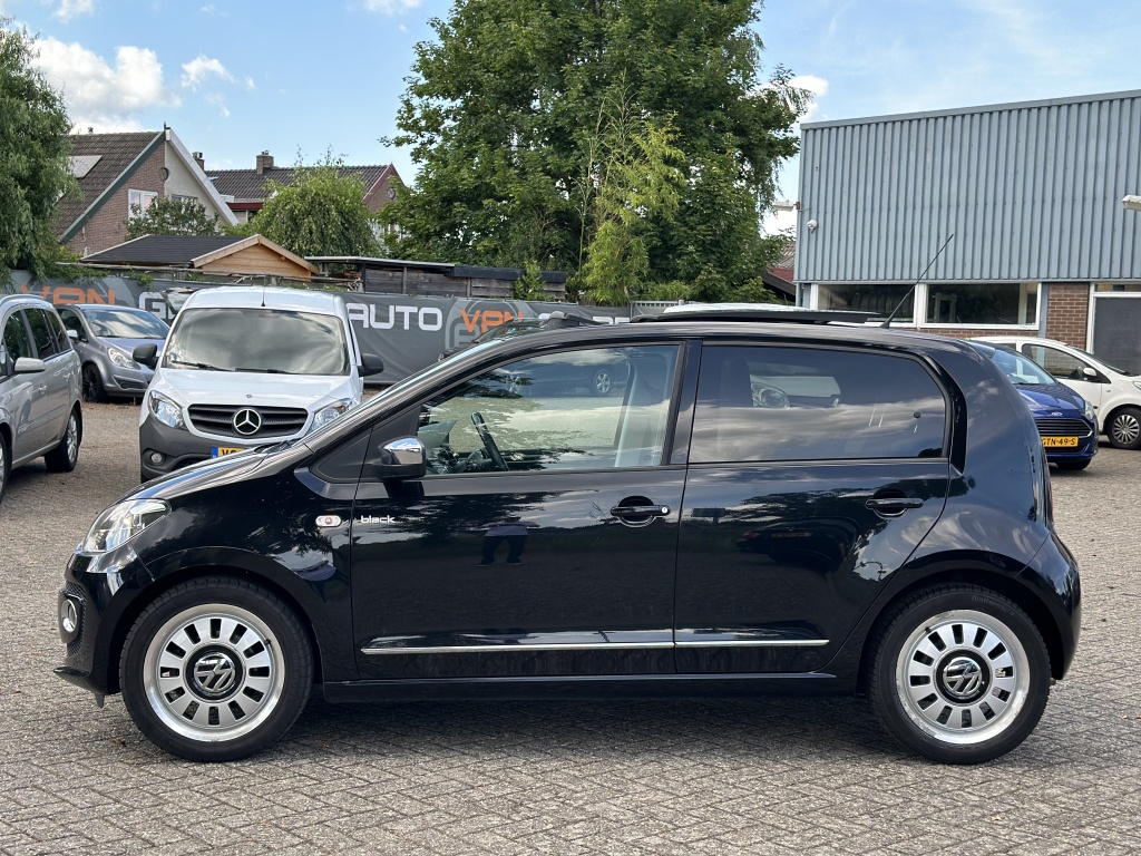 Volkswagen up! Volkswagen Up! 1.0 high up! BlueM. Panoramadak*5drs*Black Edition*PDC*Airco*Pri