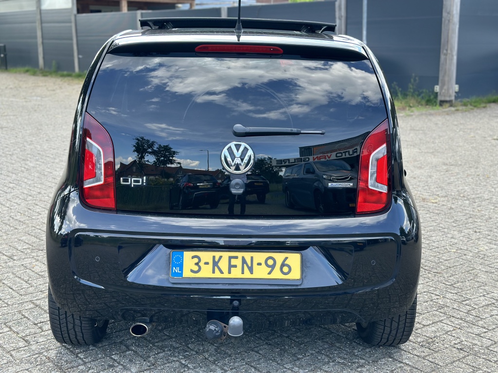 Volkswagen up! Volkswagen Up! 1.0 high up! BlueM. Panoramadak*5drs*Black Edition*PDC*Airco*Pri