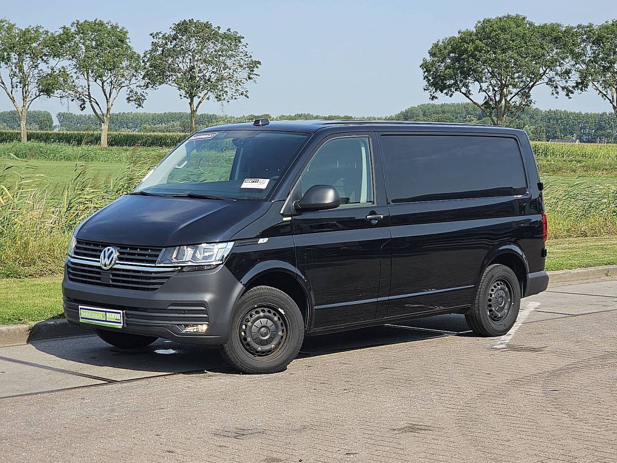 Volkswagen Transporter VOLKSWAGEN TRANSPORTER 2.0 TDI t6.1 150pk navi nap!