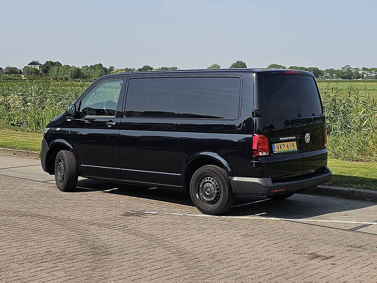 Volkswagen Transporter VOLKSWAGEN TRANSPORTER 2.0 TDI t6.1 150pk navi nap!