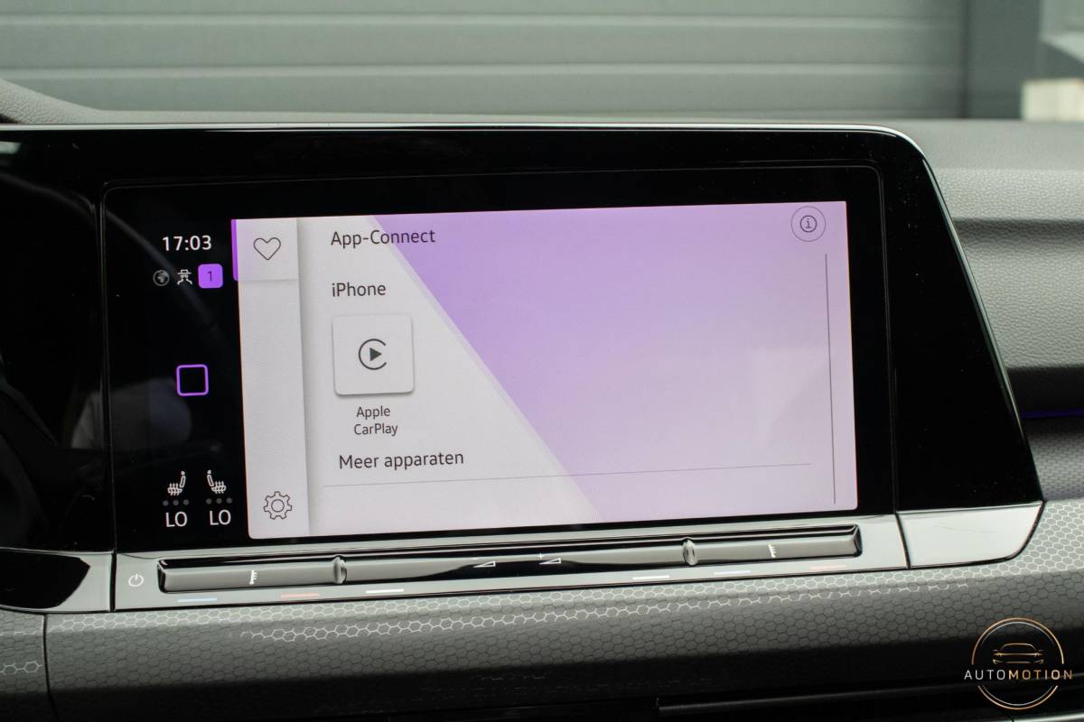 Volkswagen Golf Volkswagen Golf 2.0 TSI GTI PANO CAMERA MISTLAMPEN IQ STOELVERWARMING
