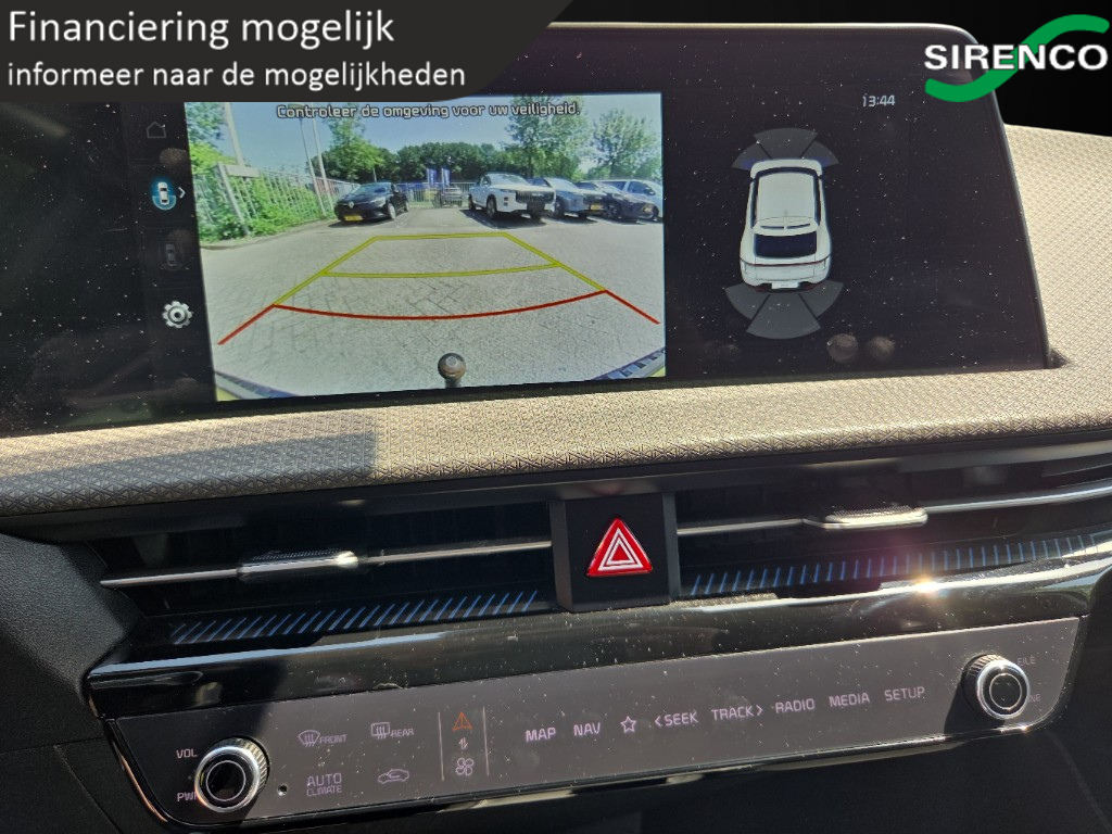 Kia EV6 Kia EV6 Plus Advanced 77.4 kWh | trekhaak | stoelverwarming & koeling | vehicle-to-load | leder | schuifdak |