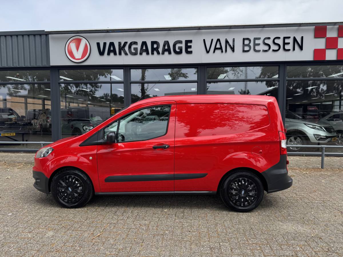Ford Transit Courier Ford Transit Courier 1.0 Ambiente MARGE-SCHUIFDEUR-BENZINE GRIJSKENTEKEN