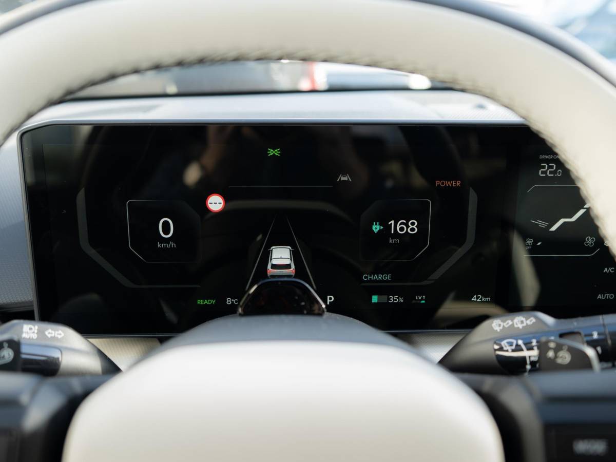 Kia EV4 Kia EV4 GT-PlusLine 81.4 kWh | In bestelling | Schuifkanteldak | Navi | Stoel en stuurverwarming |