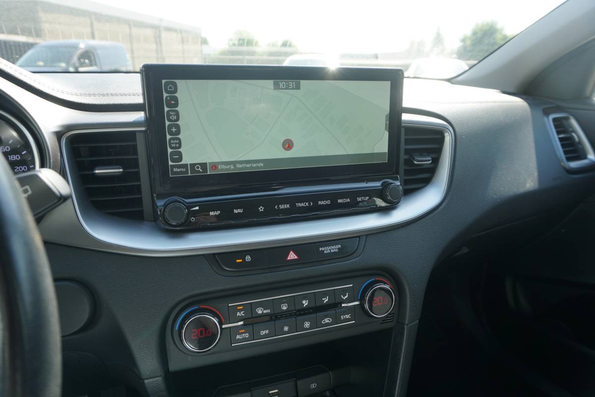 Kia Ceed Sportswagon Kia Ceed Sportswagon 1.0 T-GDi DynamicLine | CAMERA | ECC | CARPLAY | NAVI |
