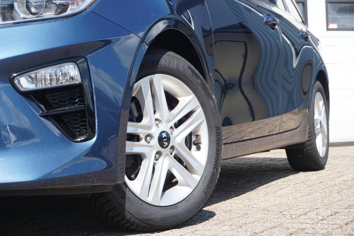 Kia Ceed Sportswagon Kia Ceed Sportswagon 1.0 T-GDi DynamicLine | CAMERA | ECC | CARPLAY | NAVI |