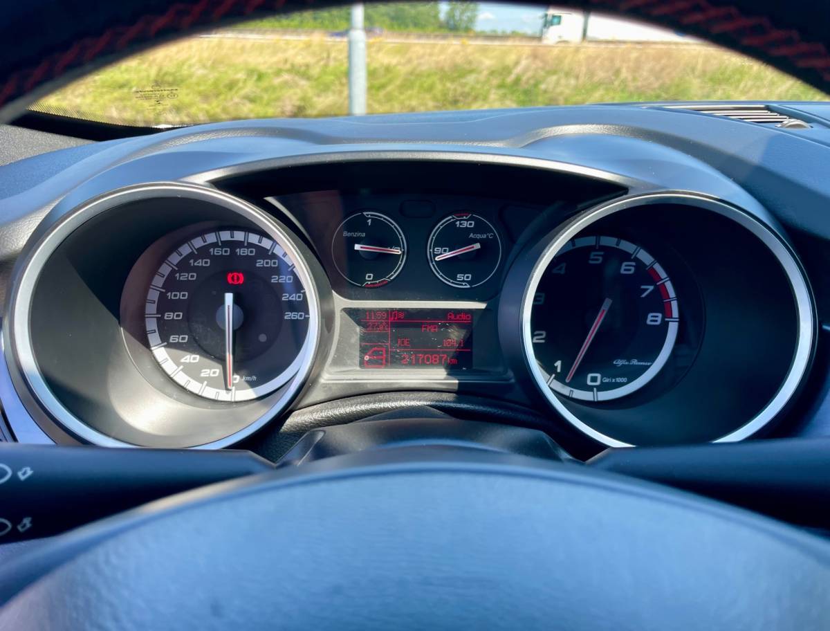 Alfa Romeo Giulietta Alfa Romeo Giulietta 1.7 TBi Quadrifoglio Verde, 235pk, Trekhaak, Navi, Cruise/Climate, Stoelverw, Bluetooth, Goed onderhouden!