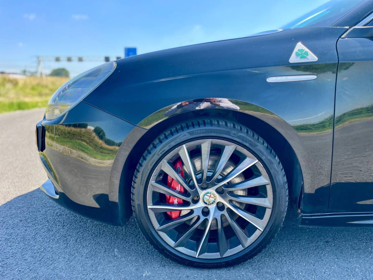 Alfa Romeo Giulietta Alfa Romeo Giulietta 1.7 TBi Quadrifoglio Verde, 235pk, Trekhaak, Navi, Cruise/Climate, Stoelverw, Bluetooth, Goed onderhouden!