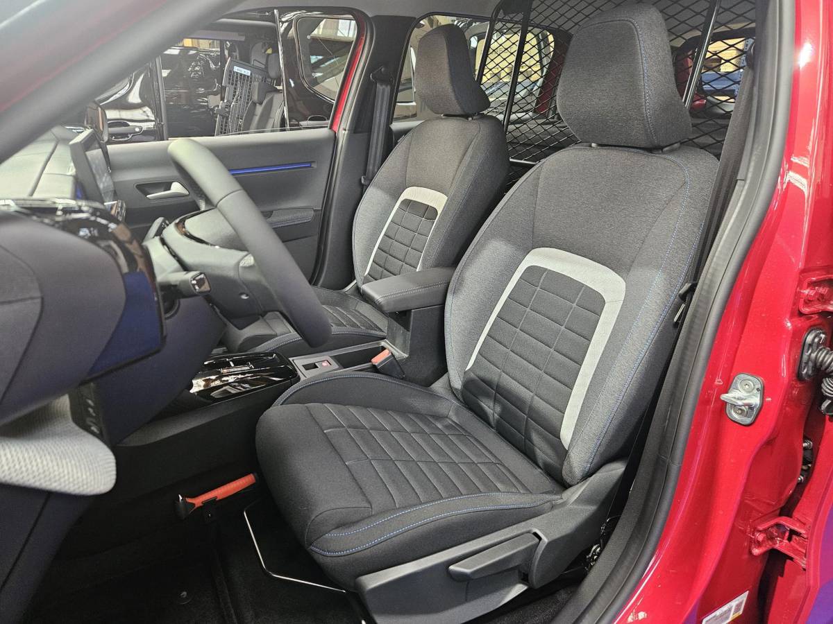 Citroën  Citroen Ë-C3 VAN Plus 113pk Comfort Range 44 kWh